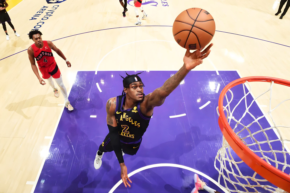 有保证的, 有一定效率, 湖人释放出 有保证的, 有一定效率, 湖人释放出