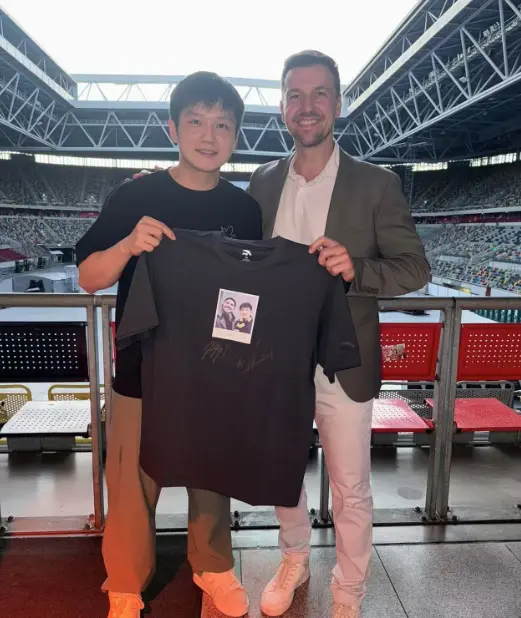 Kzqic, 波尔的履历, 常强悍