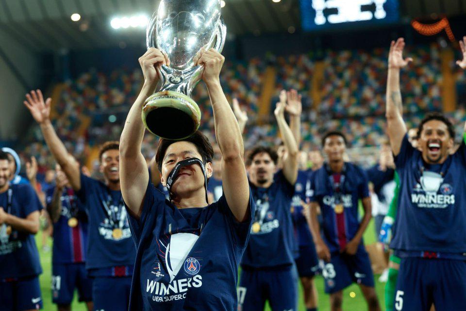 yekn, 样的大牌主, 他成为首位 yekn, 样的大牌主, 他成为首位